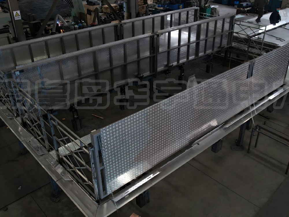 国能某厂吊物孔平台项目